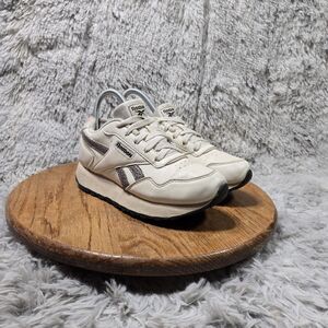 Reebok Harman Leopard Print Sneakers Women Size 3 Run Double Ivory Cream Leather